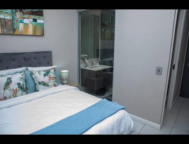 1 BEDROOM APARTMENT FOR SALE IN MENLYN